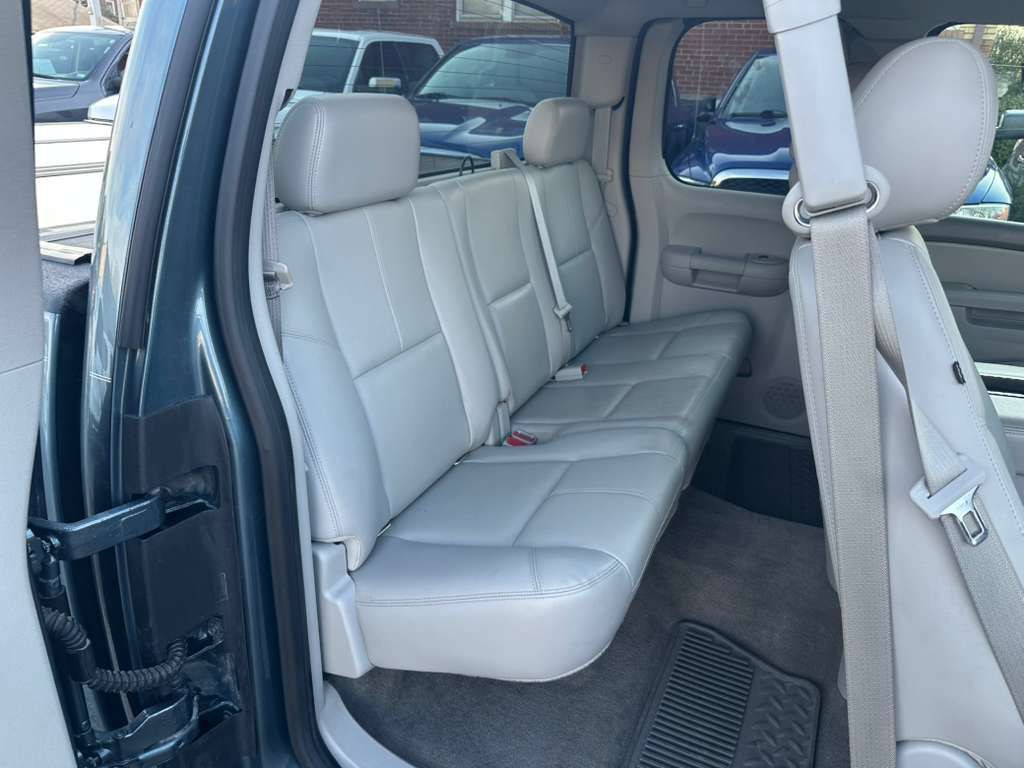 2013 Chevrolet Silverado 1500 Image 19