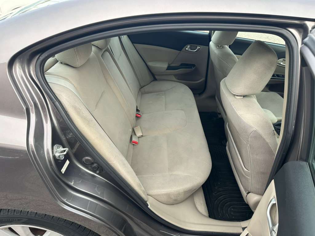 2012 Honda Civic Image 18