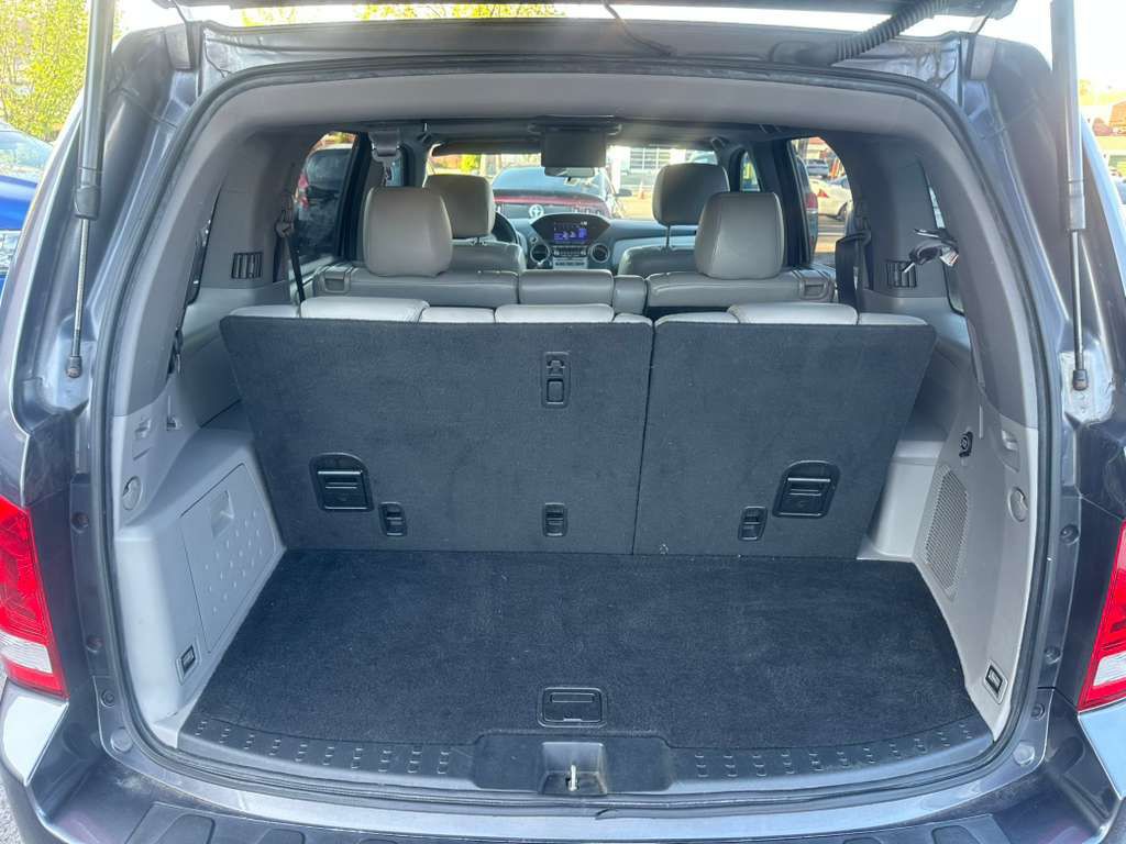 2015 Honda Pilot Image 9