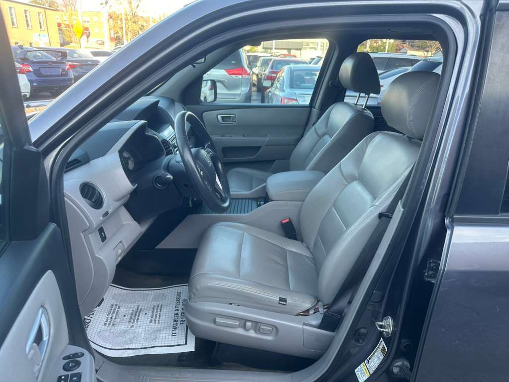 2015 Honda Pilot Image 12