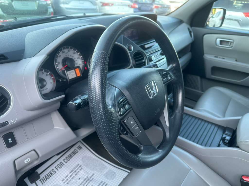 2015 Honda Pilot Image 14