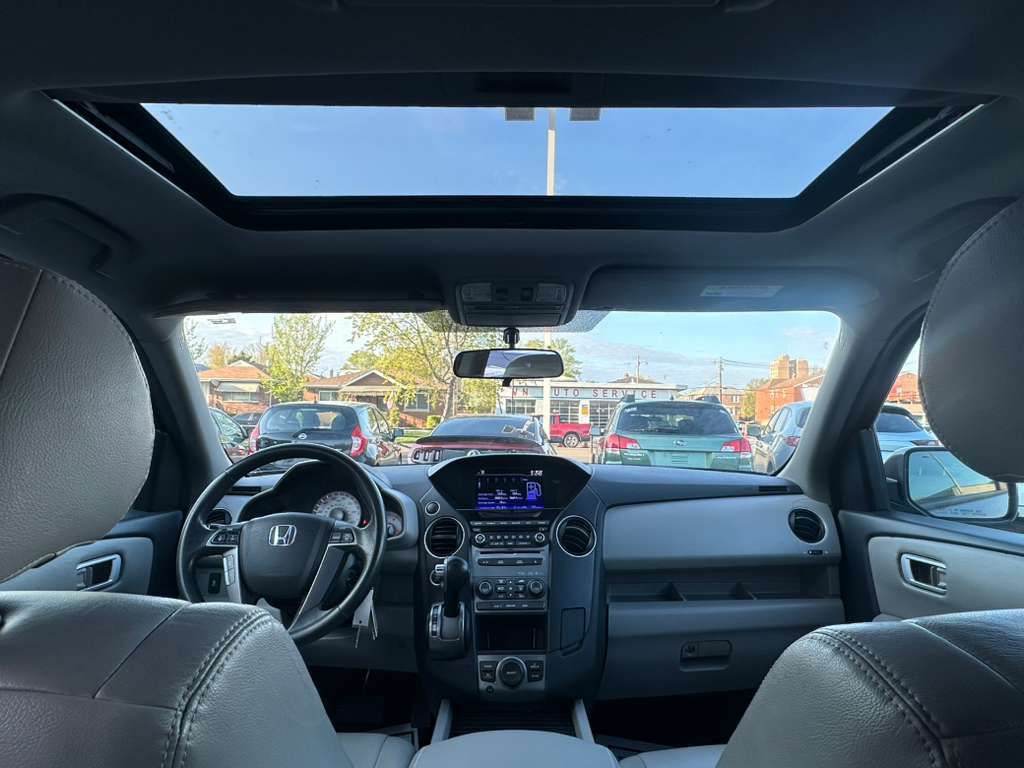 2015 Honda Pilot Image 19