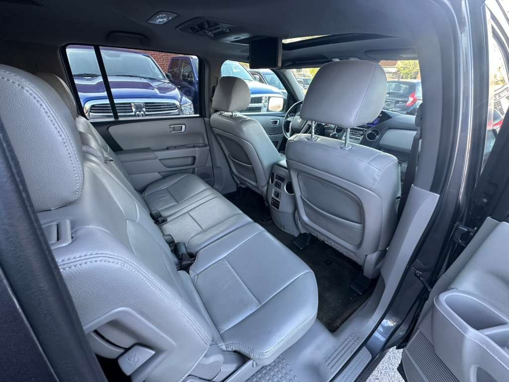 2015 Honda Pilot Image 26