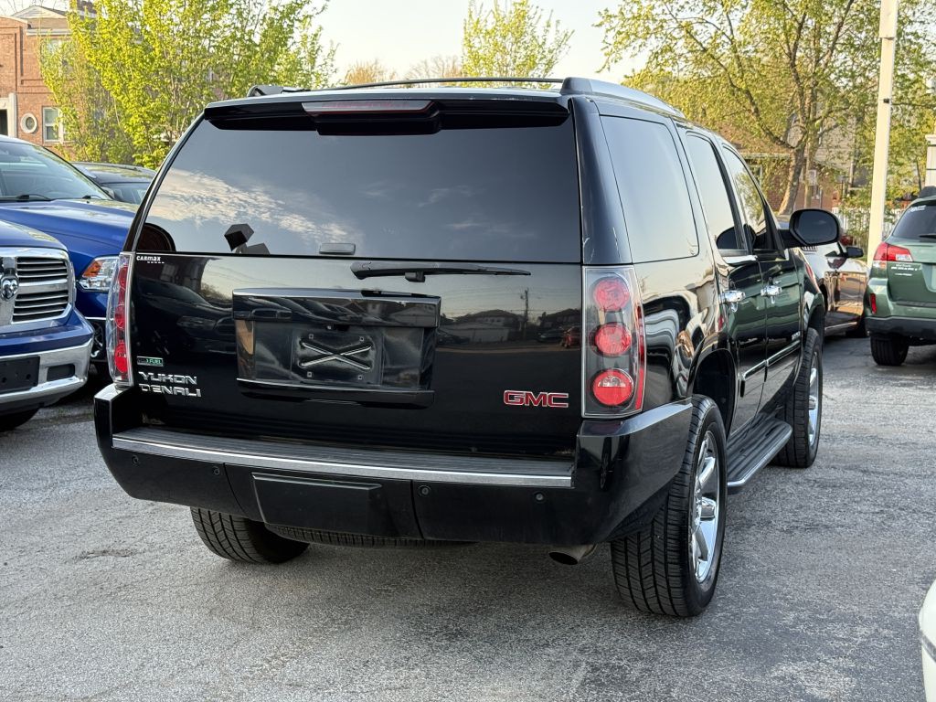 2011 GMC Yukon Image 4