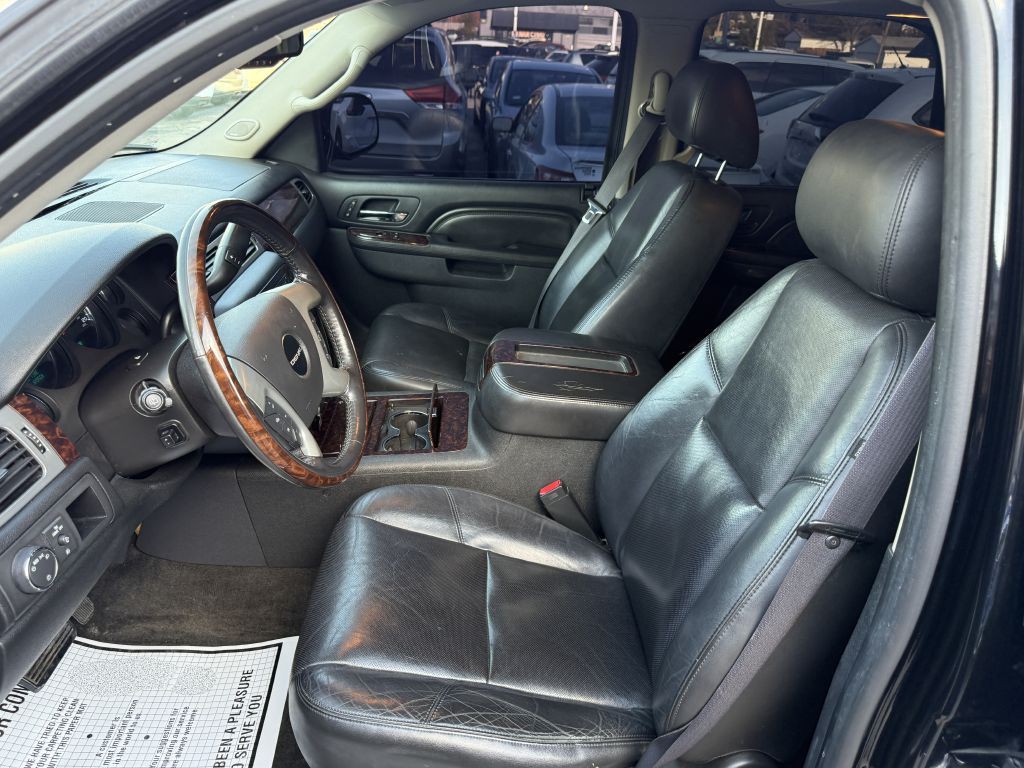 2011 GMC Yukon Image 13