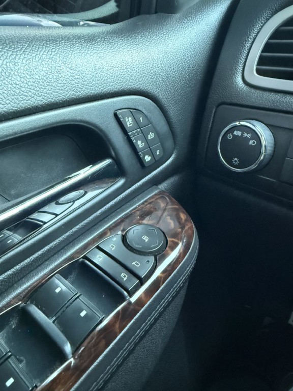 2011 GMC Yukon Image 19