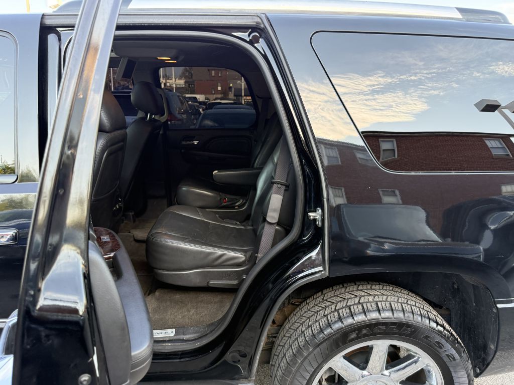 2011 GMC Yukon Image 26