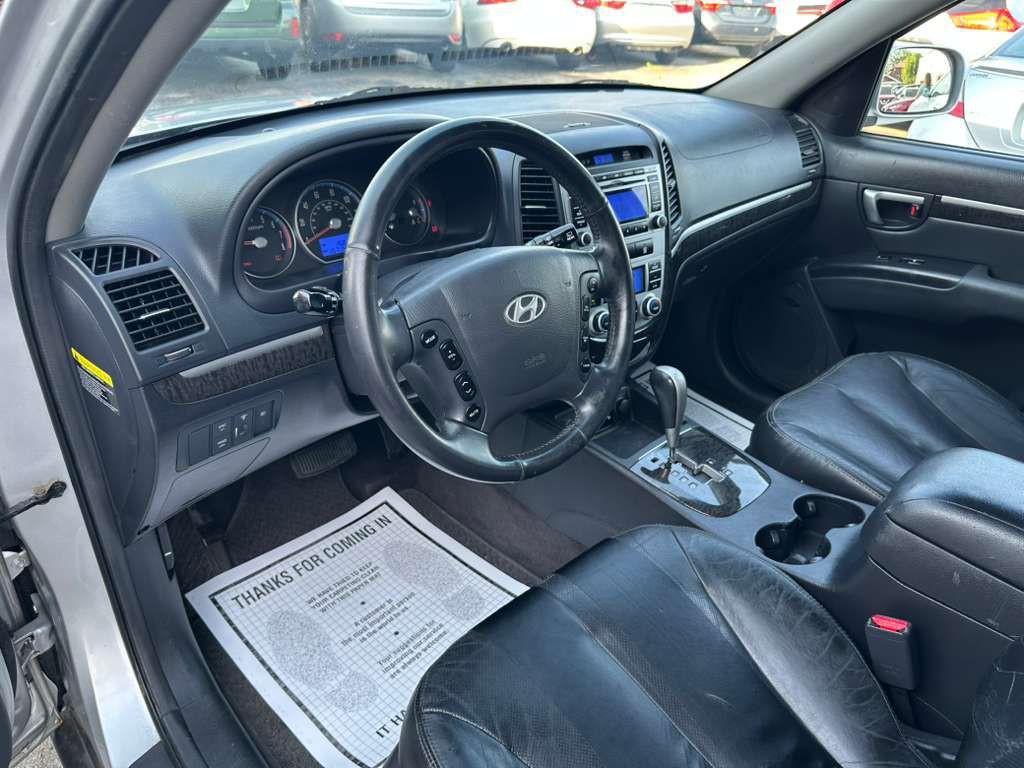 2009 Hyundai Santa Fe Image 12