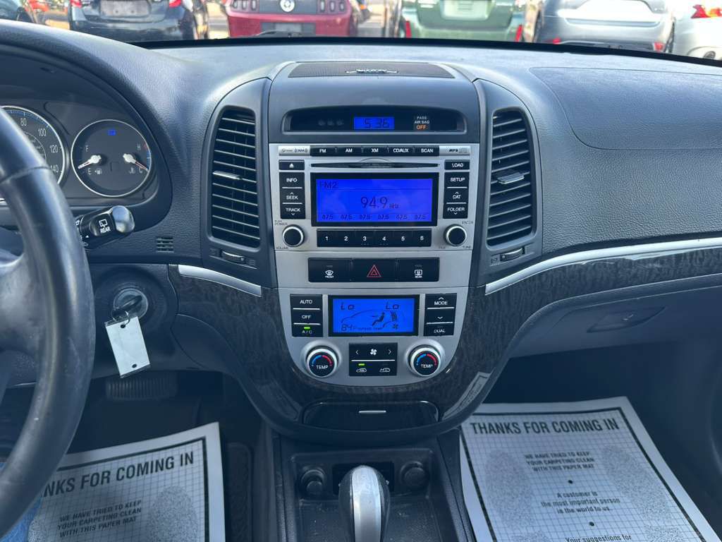 2009 Hyundai Santa Fe Image 14