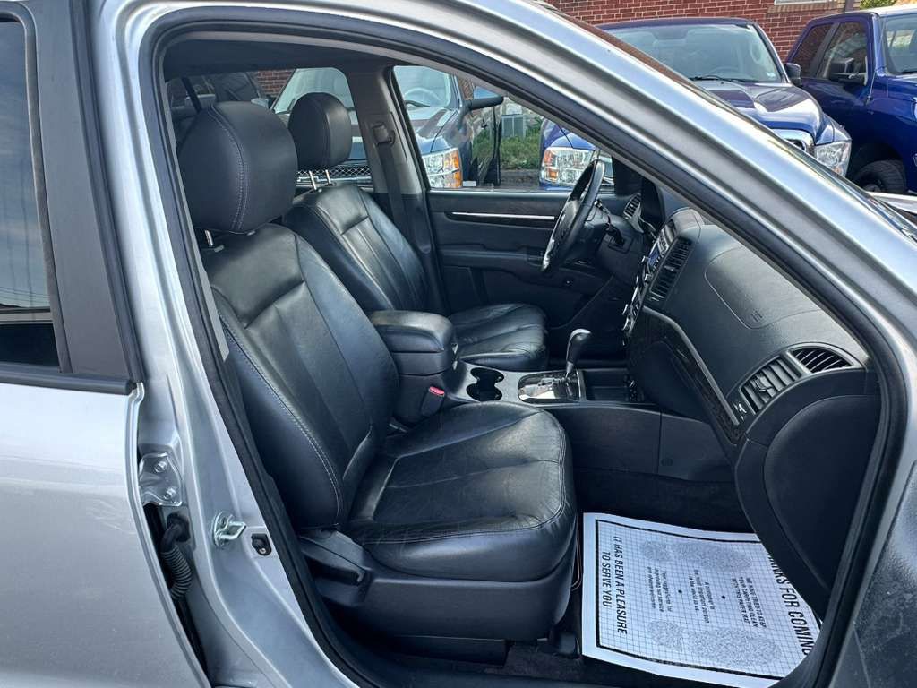 2009 Hyundai Santa Fe Image 20
