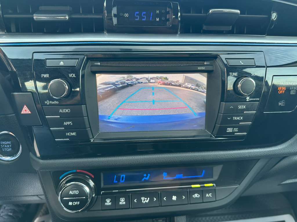 2014 Toyota Corolla Image 17