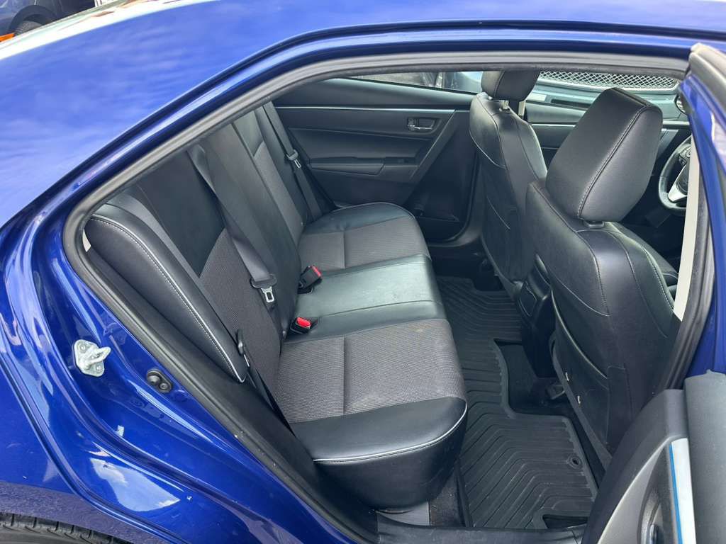 2014 Toyota Corolla Image 19