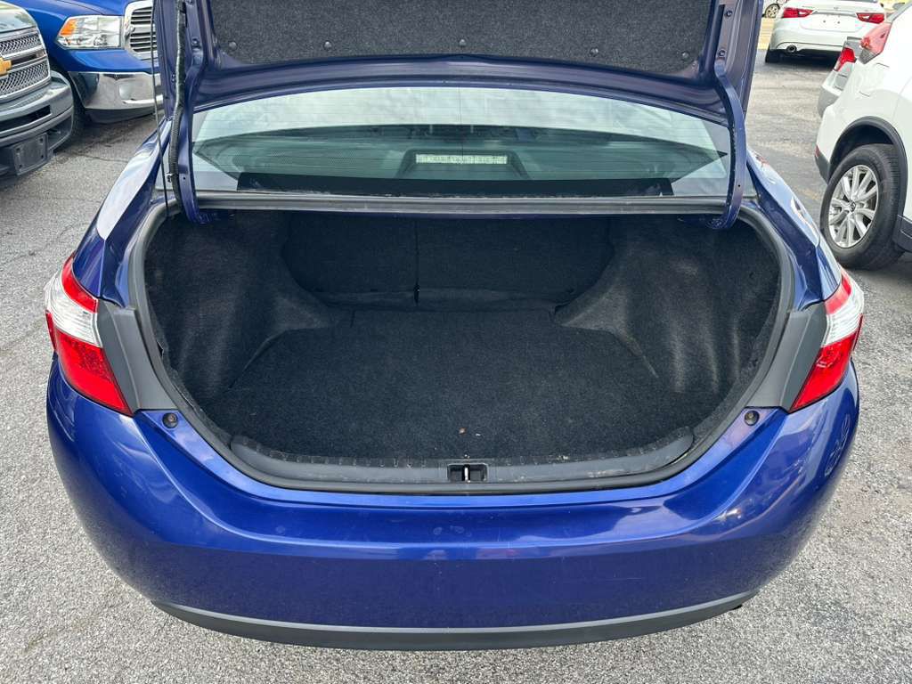 2014 Toyota Corolla Image 22