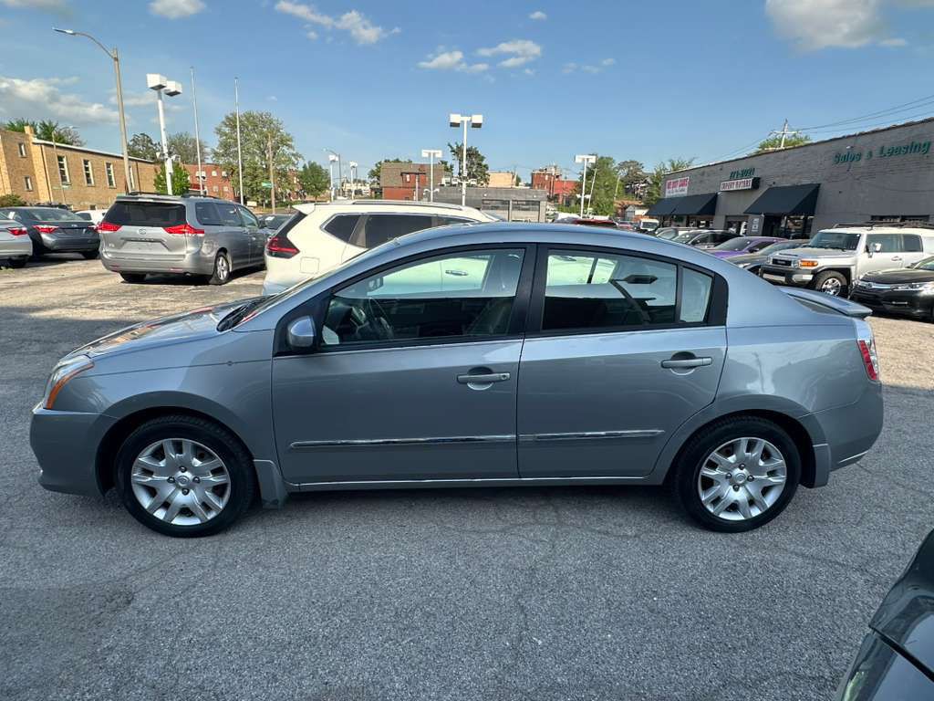 2011 Nissan Sentra Image 5