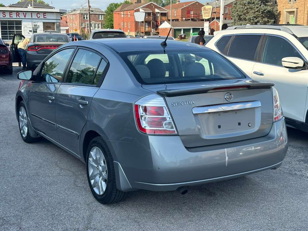 2011 Nissan Sentra Image 6