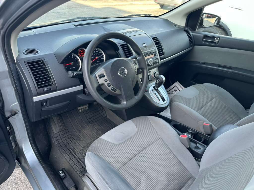 2011 Nissan Sentra Image 11