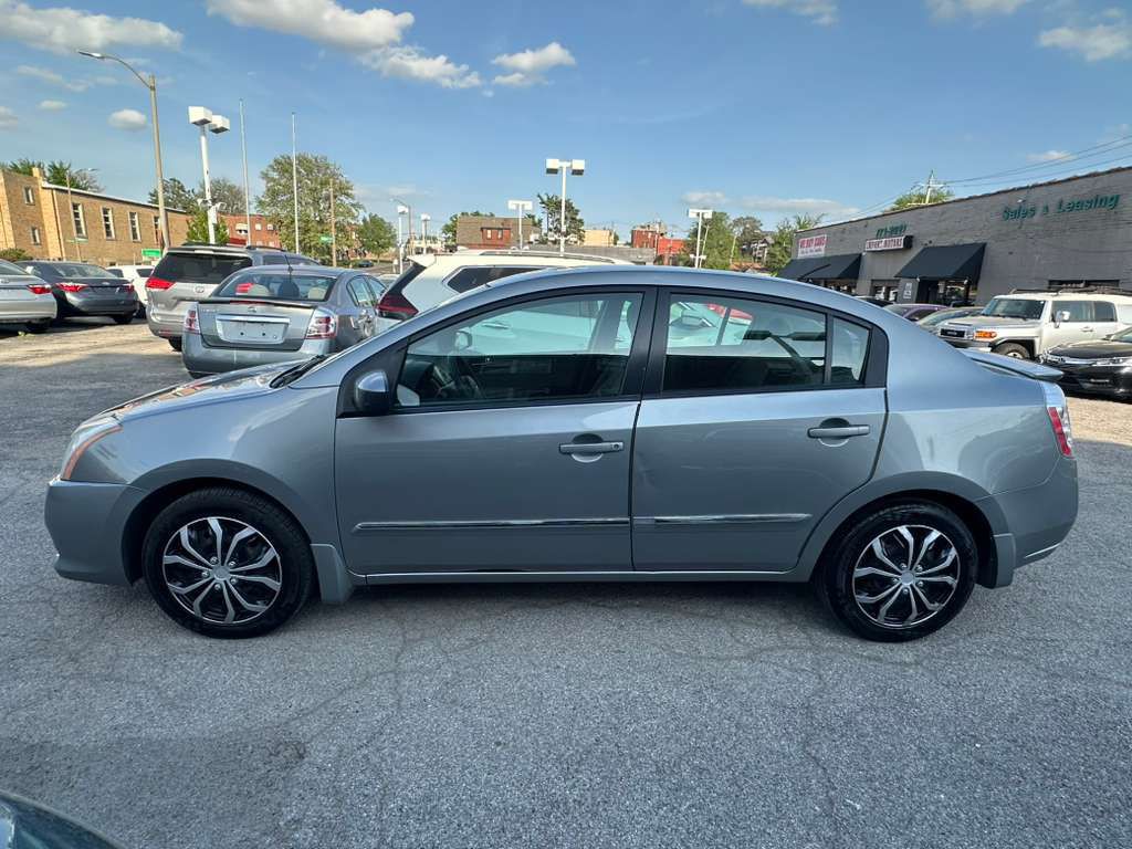 2012 Nissan Sentra Image 5