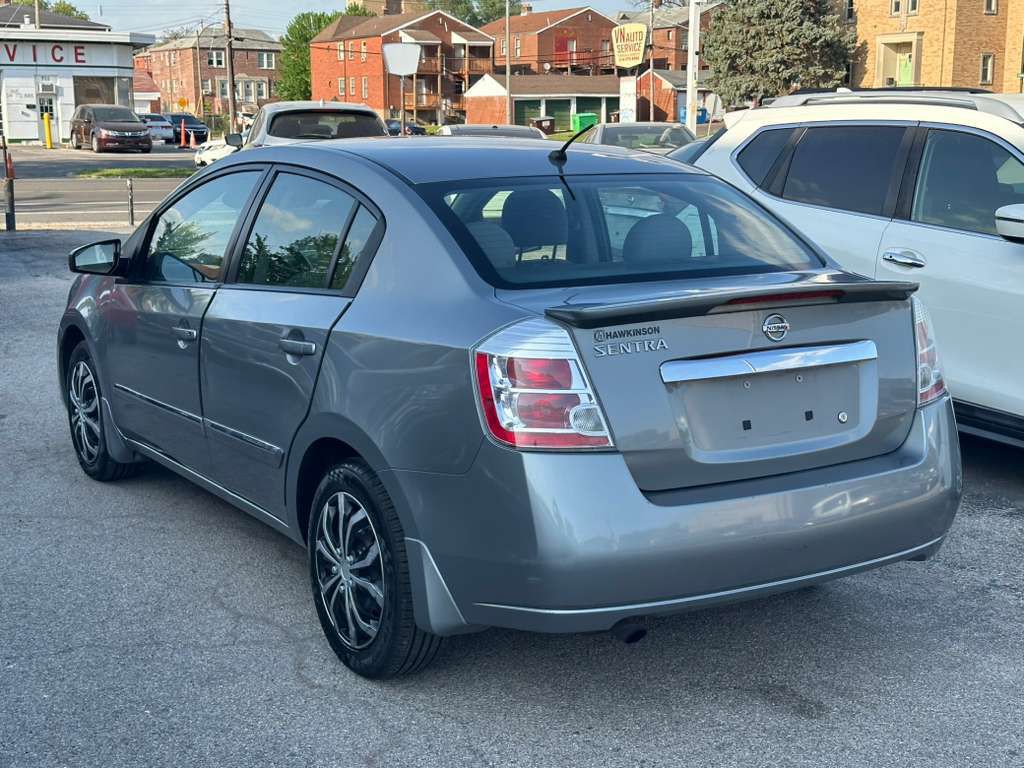 2012 Nissan Sentra Image 7
