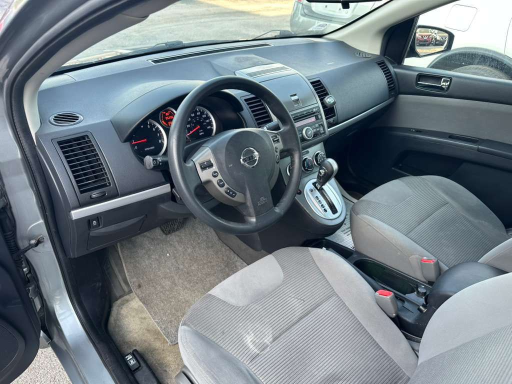 2012 Nissan Sentra Image 11