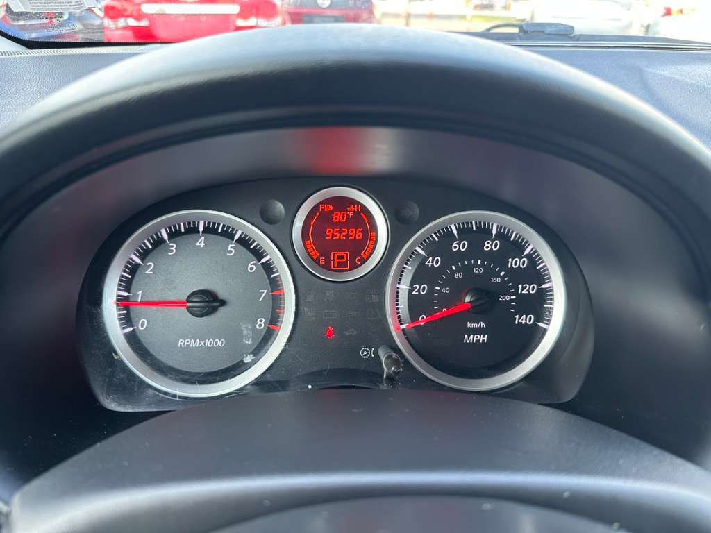 2012 Nissan Sentra Image 15