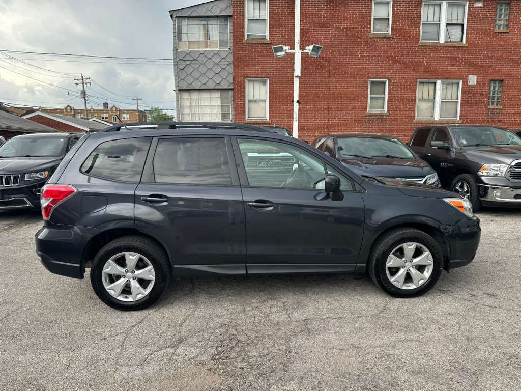 2015 Subaru Forester Image 4