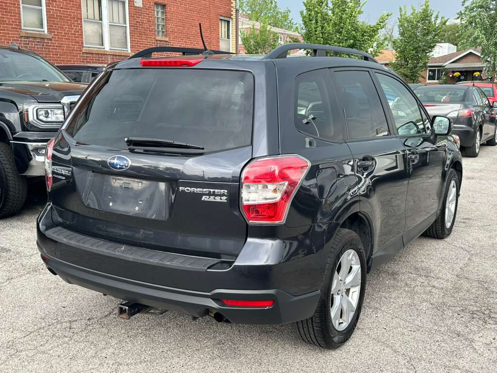 2015 Subaru Forester Image 6