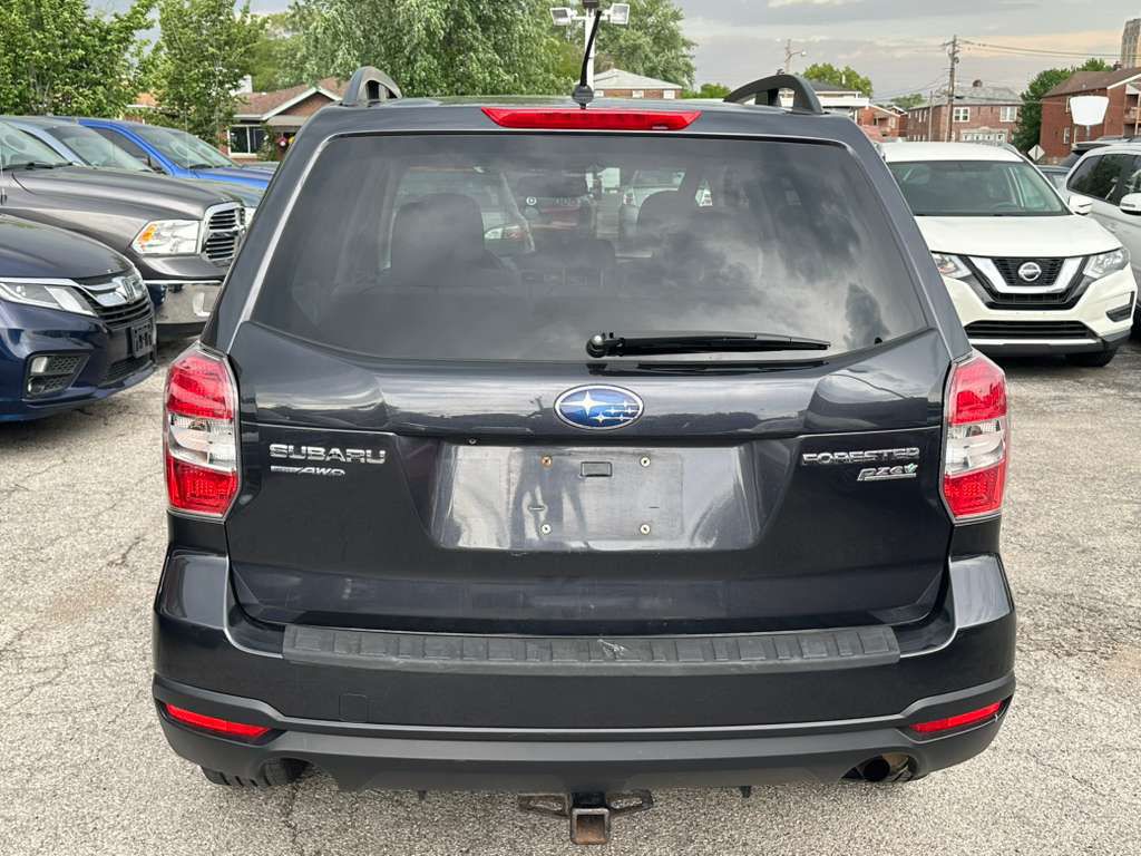 2015 Subaru Forester Image 7