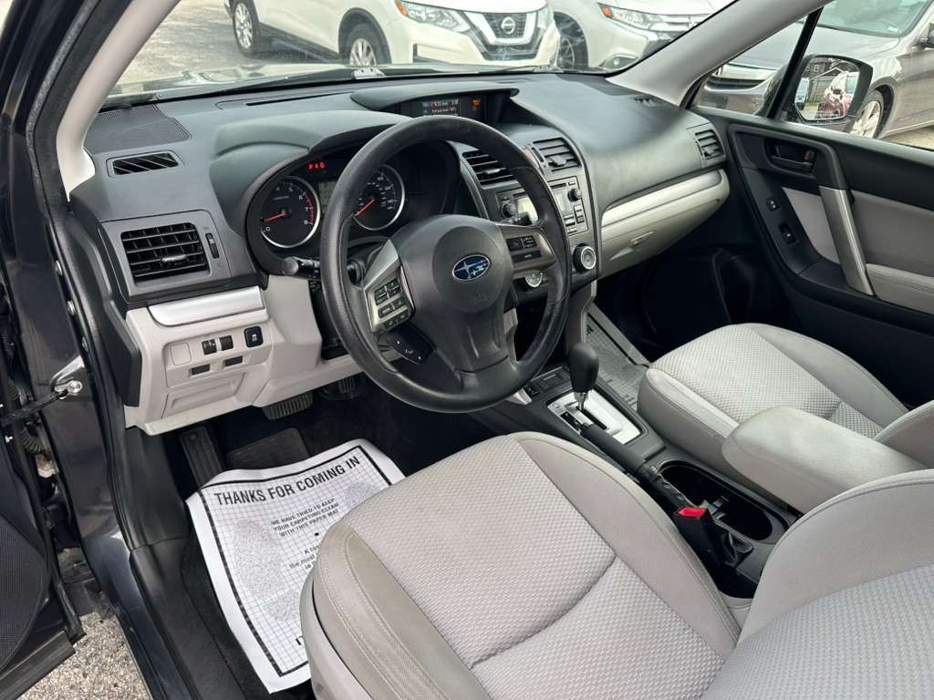 2015 Subaru Forester Image 11