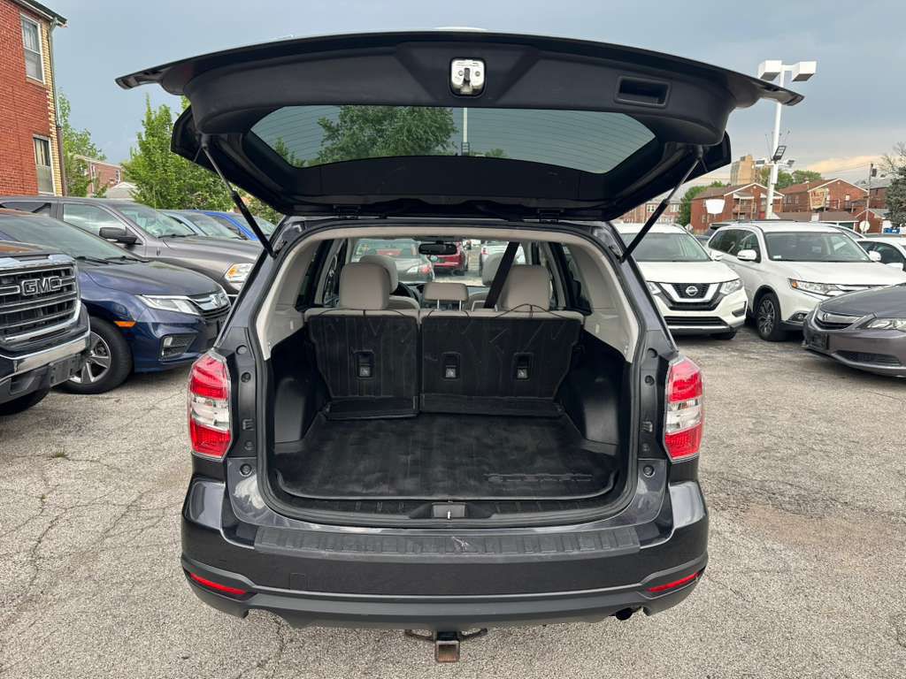 2015 Subaru Forester Image 24