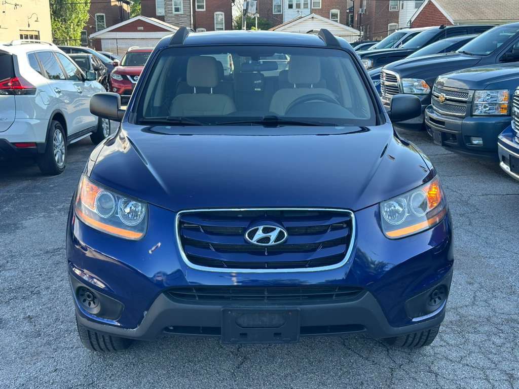 2010 Hyundai Santa Fe Image 2