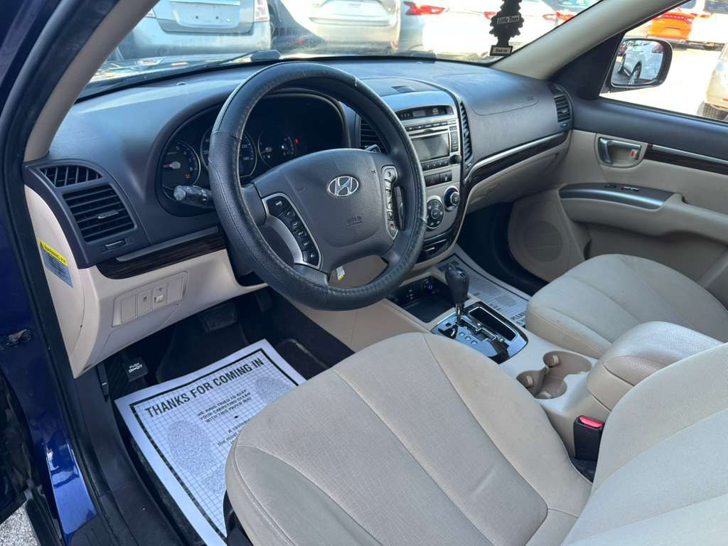 2010 Hyundai Santa Fe Image 11