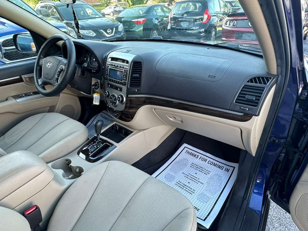 2010 Hyundai Santa Fe Image 13