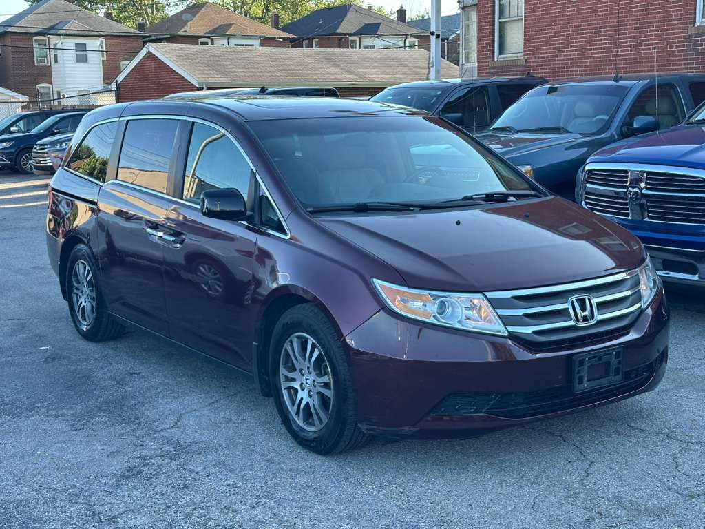 2012 Honda Odyssey Image 1