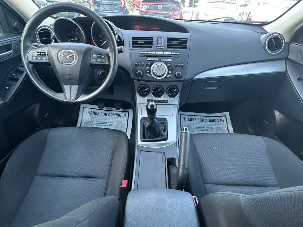 2011 Mazda Mazda3 Image 14