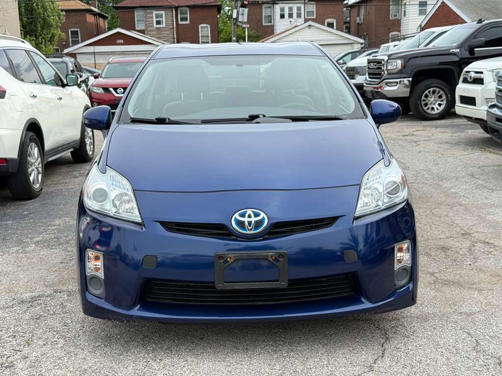 2010 Toyota Prius Image 2