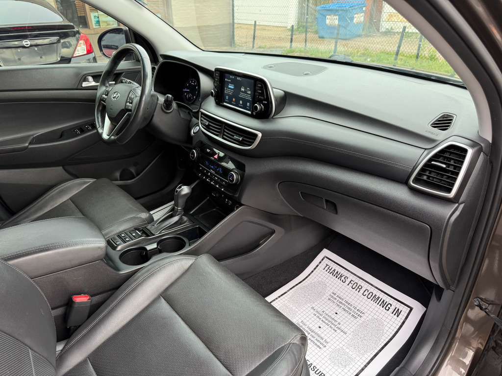 2019 Hyundai Tucson Image 17