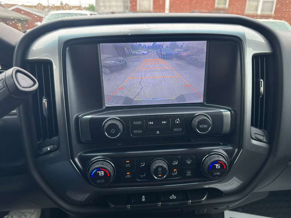 2015 Chevrolet Silverado 1500 Image 18