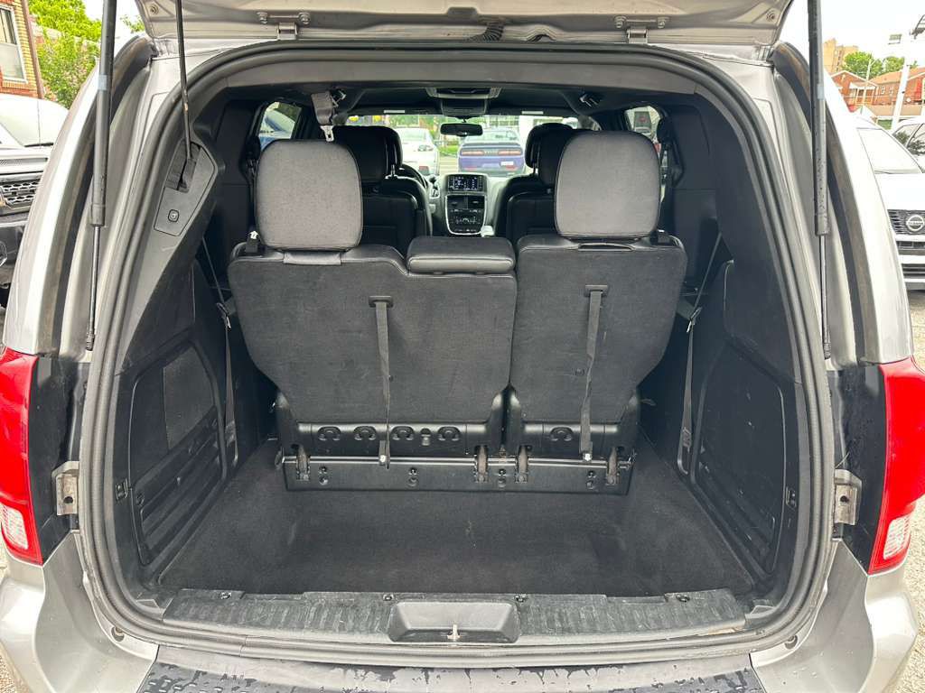 2018 Dodge Grand Caravan Image 9