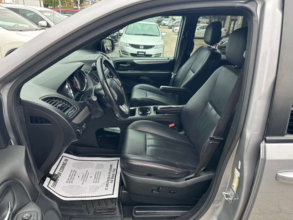 2018 Dodge Grand Caravan Image 12