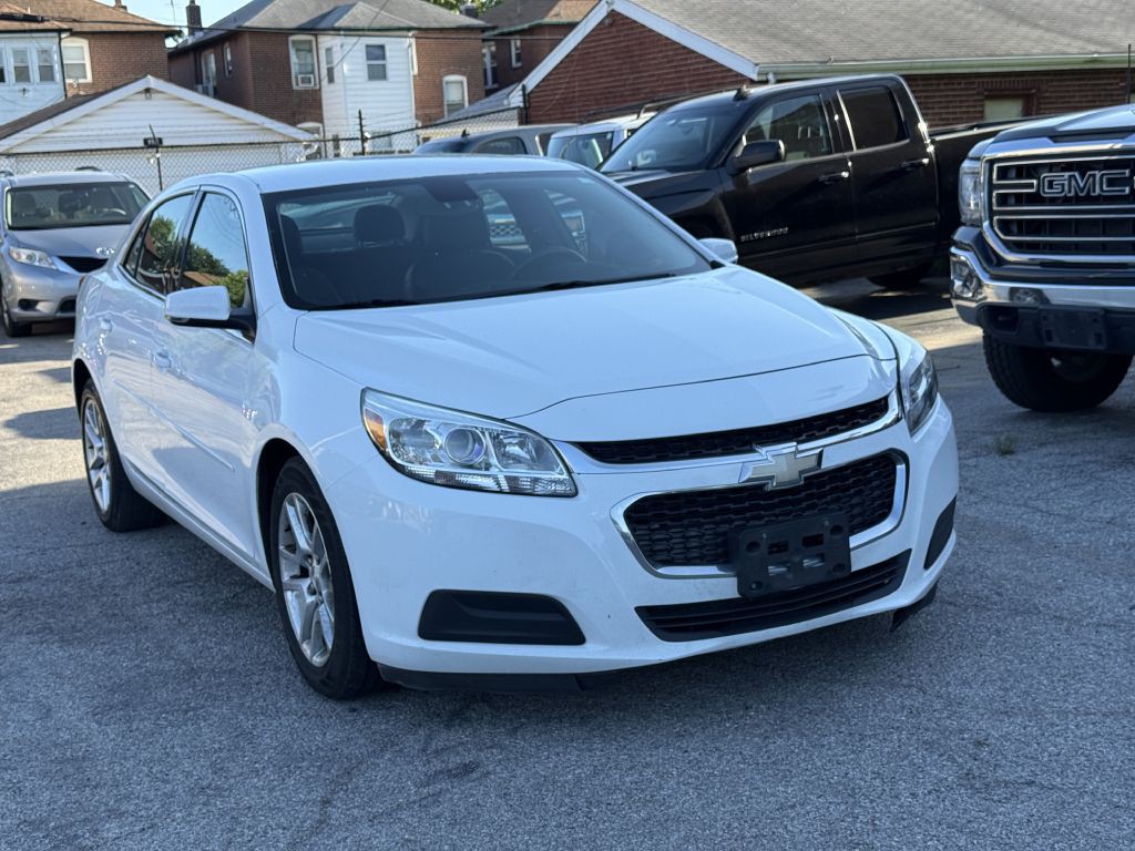 2014 Chevrolet Malibu Image 3
