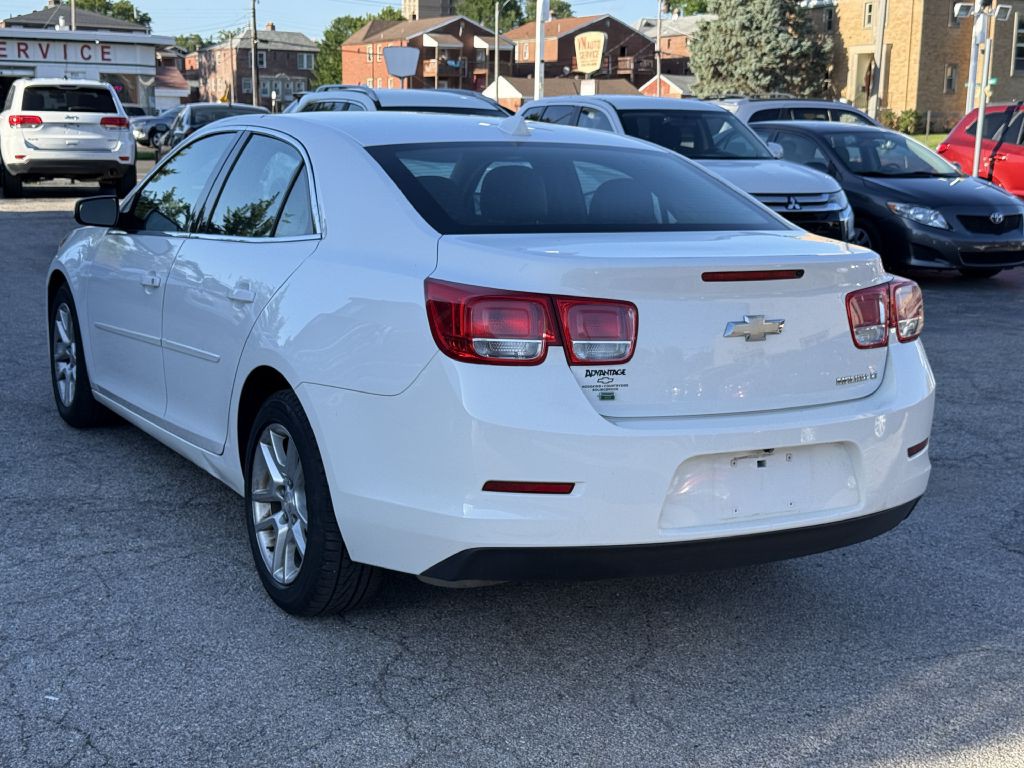 2014 Chevrolet Malibu Image 5