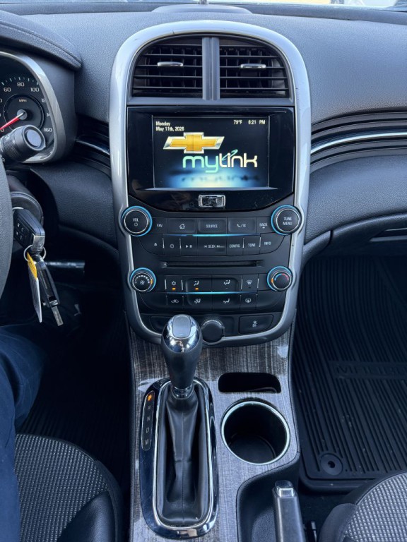 2014 Chevrolet Malibu Image 16