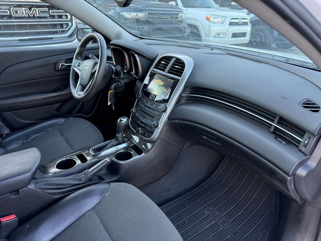 2014 Chevrolet Malibu Image 20