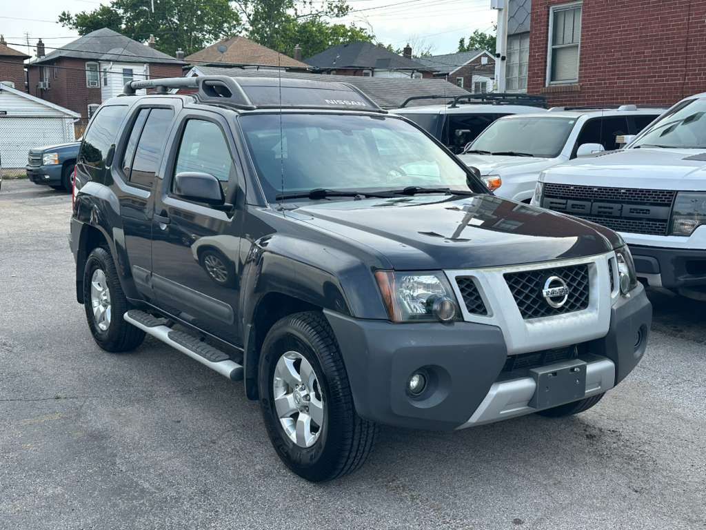 2011 Nissan Xterra Image 1