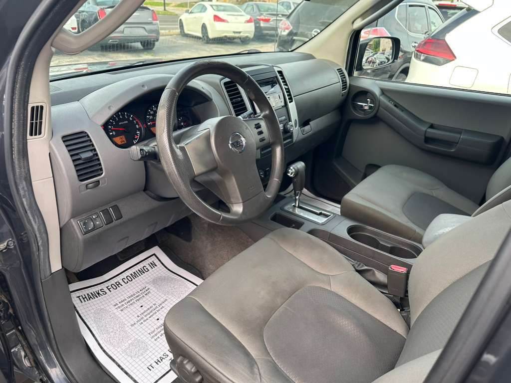 2011 Nissan Xterra Image 12