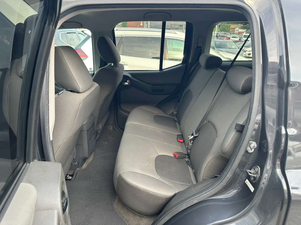 2011 Nissan Xterra Image 19
