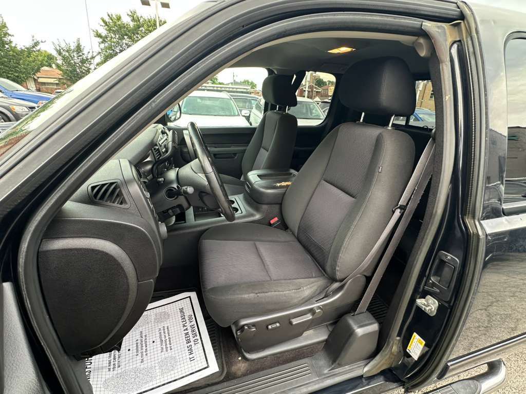 2012 Chevrolet Silverado 1500 Image 12