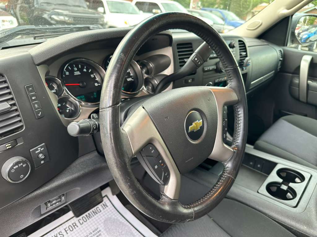 2012 Chevrolet Silverado 1500 Image 13
