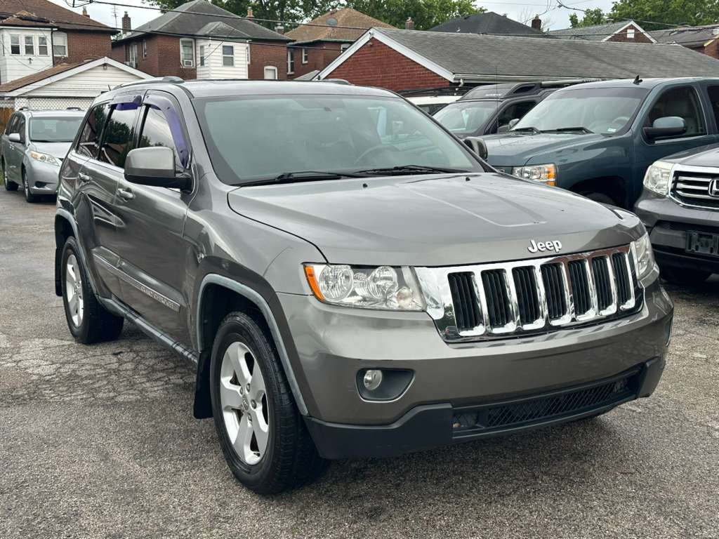 2012 Jeep Grand Cherokee Image 1