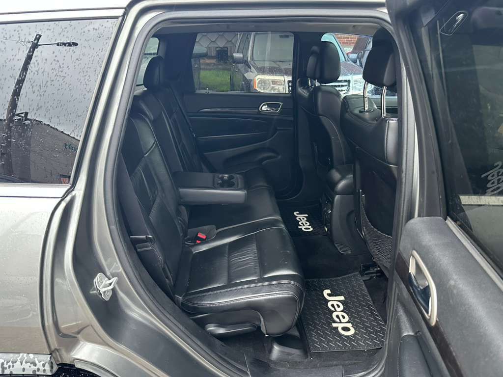 2012 Jeep Grand Cherokee Image 20